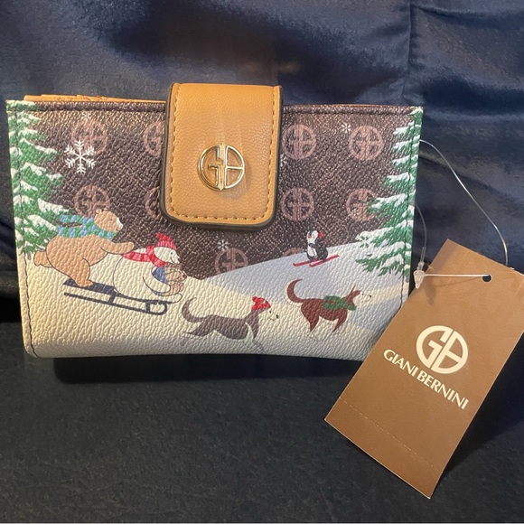 NWT!!! Giani Bernini Brown and Tan Wallet with Winter Scene - Picture 1 of 10